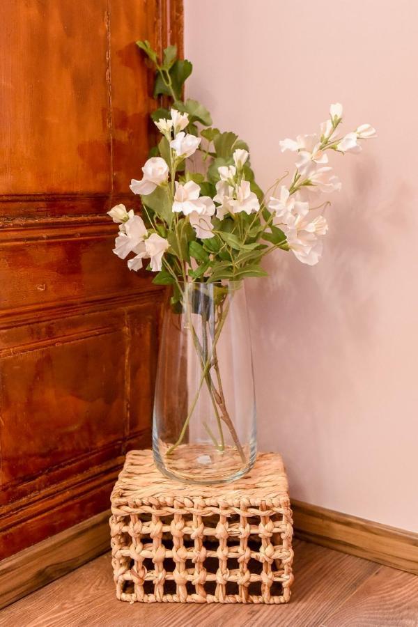 Le Petit & Cosy - Best Location Old Town & Quiet Bucharest Luaran gambar